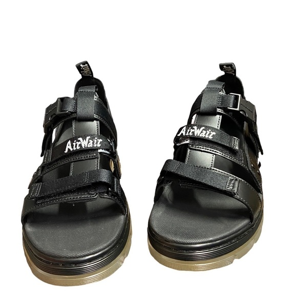 Dr. Martens Pearson Unisex Black Chunky Buckle Sandals NWT​ - Picture 2 of 11